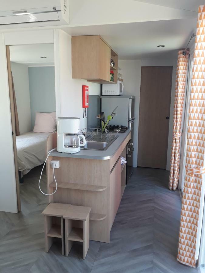 Mobilhom Herve Hotel Condrieu Exterior photo